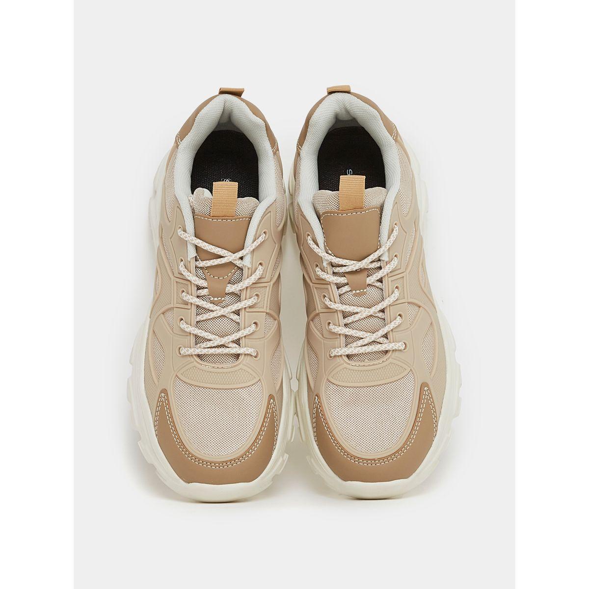 حذاء سنيكرز بتفاصيل بارزة الملمس-women-shoes-sneakers-image-6