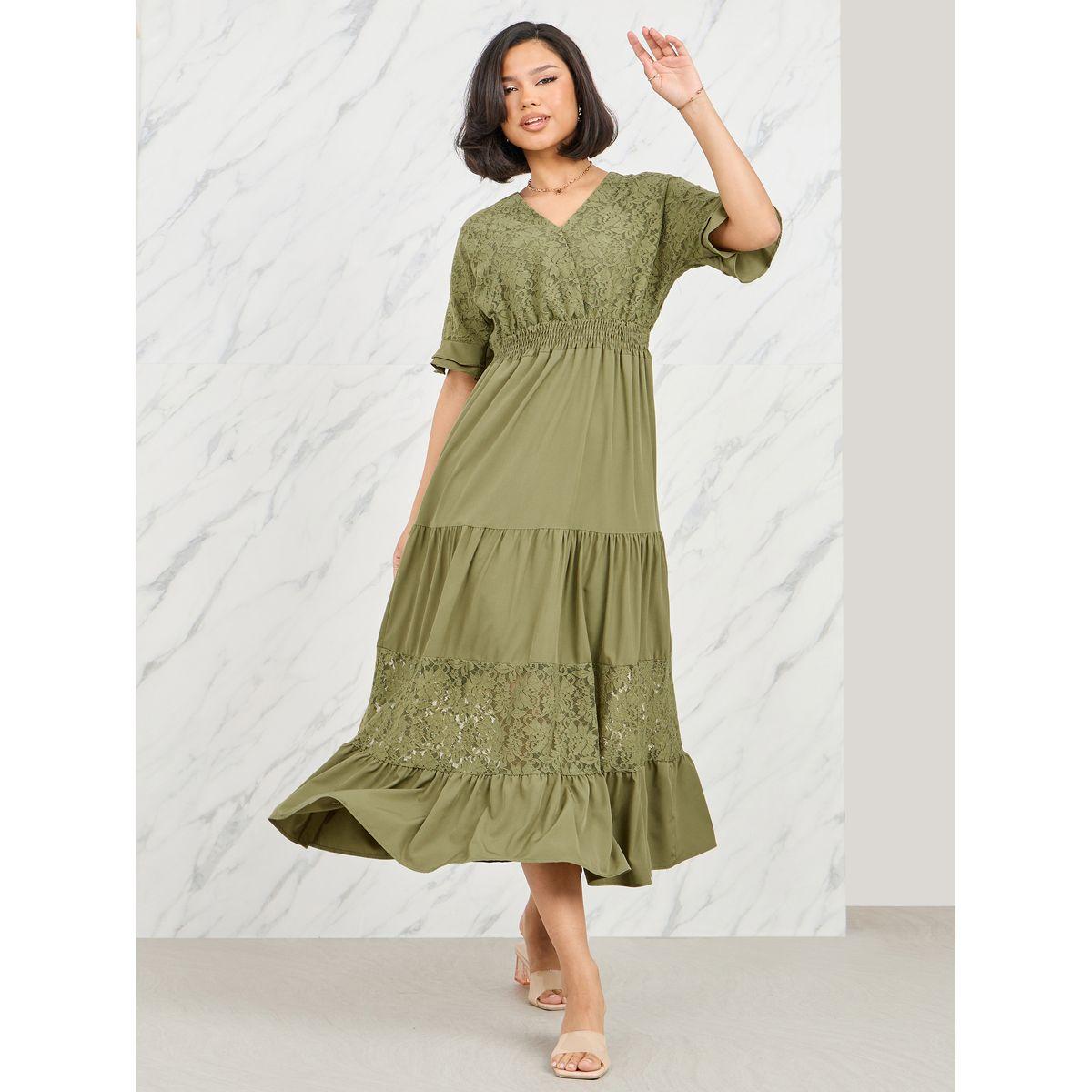 فستان طويل بكسرات وتفاصيل دانتيل-women-clothing-dresses-image-1