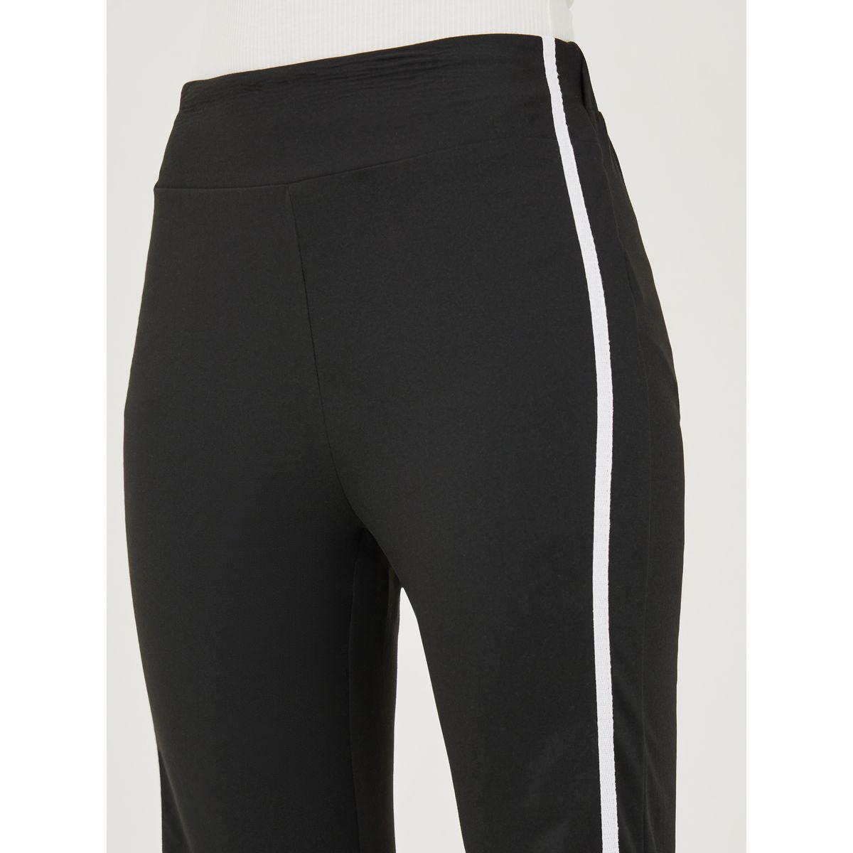 Styli Side Taping Detail Flared Leggings-women-clothing-bottoms-leggings-image-3