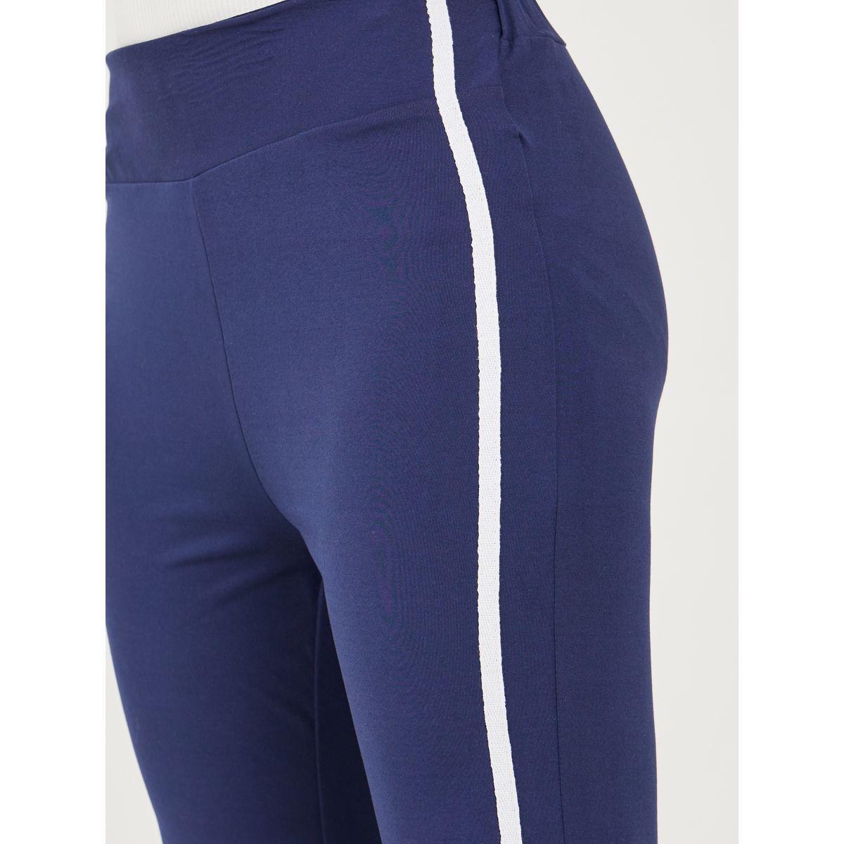 Styli Side Taping Detail Flared Leggings-women-clothing-bottoms-leggings-image-3