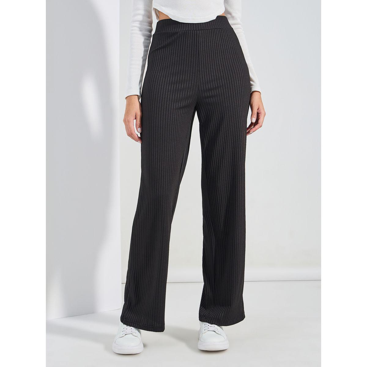 بنطال طويل مضلع بقصة مريحة-women-clothing-bottoms-trousers-image-1