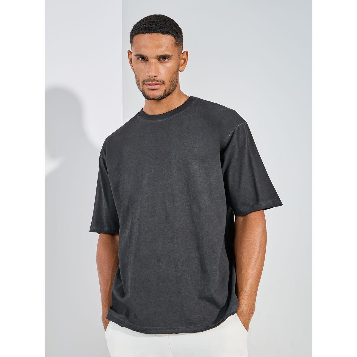 Styli Overdyed Washed Oversized T-Shirt with Raw Edge Sleeve-men-clothing-tshirtsandpolos-tshirts-image-3