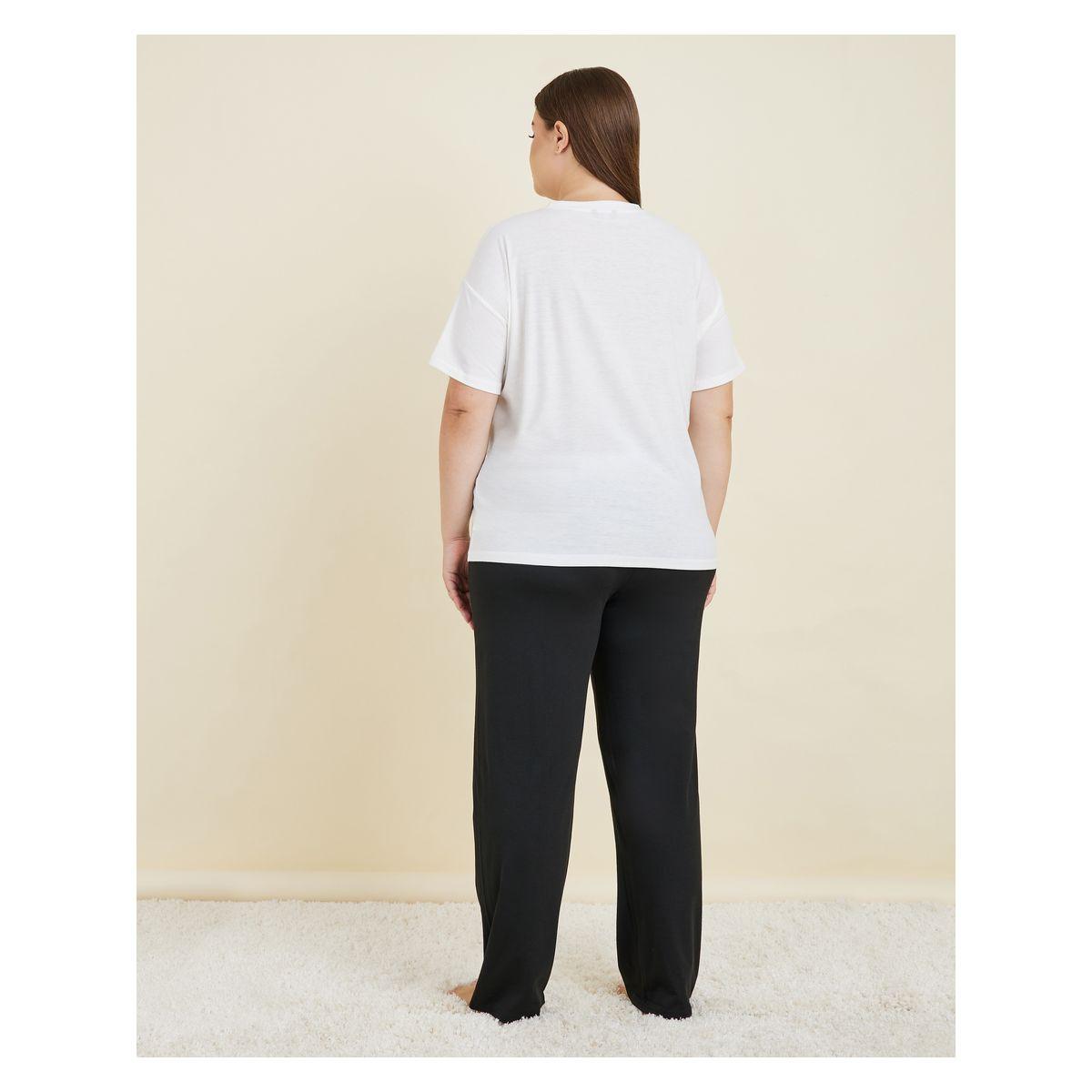 Styli Unwind Plus Falling Stars Drop Shoulder T-Shirt & Pyjama Set-women-clothing-nightwear-pyjamas-longsets-image-5