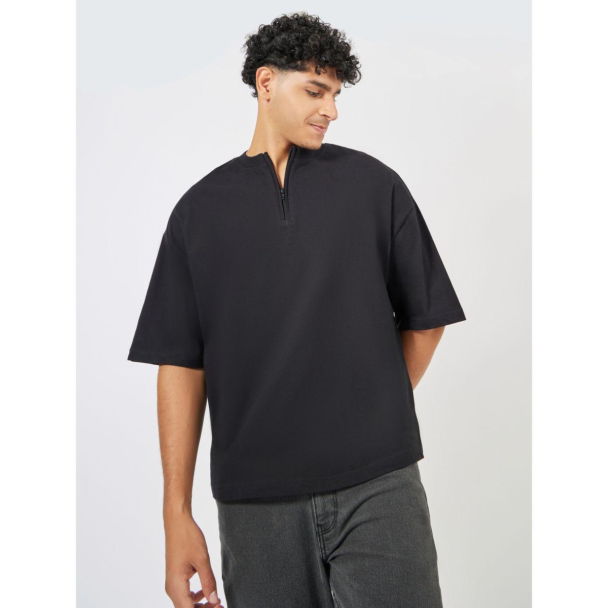 تيشيرت بقصة بوكسي وياقة بسحَّاب غلق-men-clothing-tshirtsandpolos-tshirts-image-1
