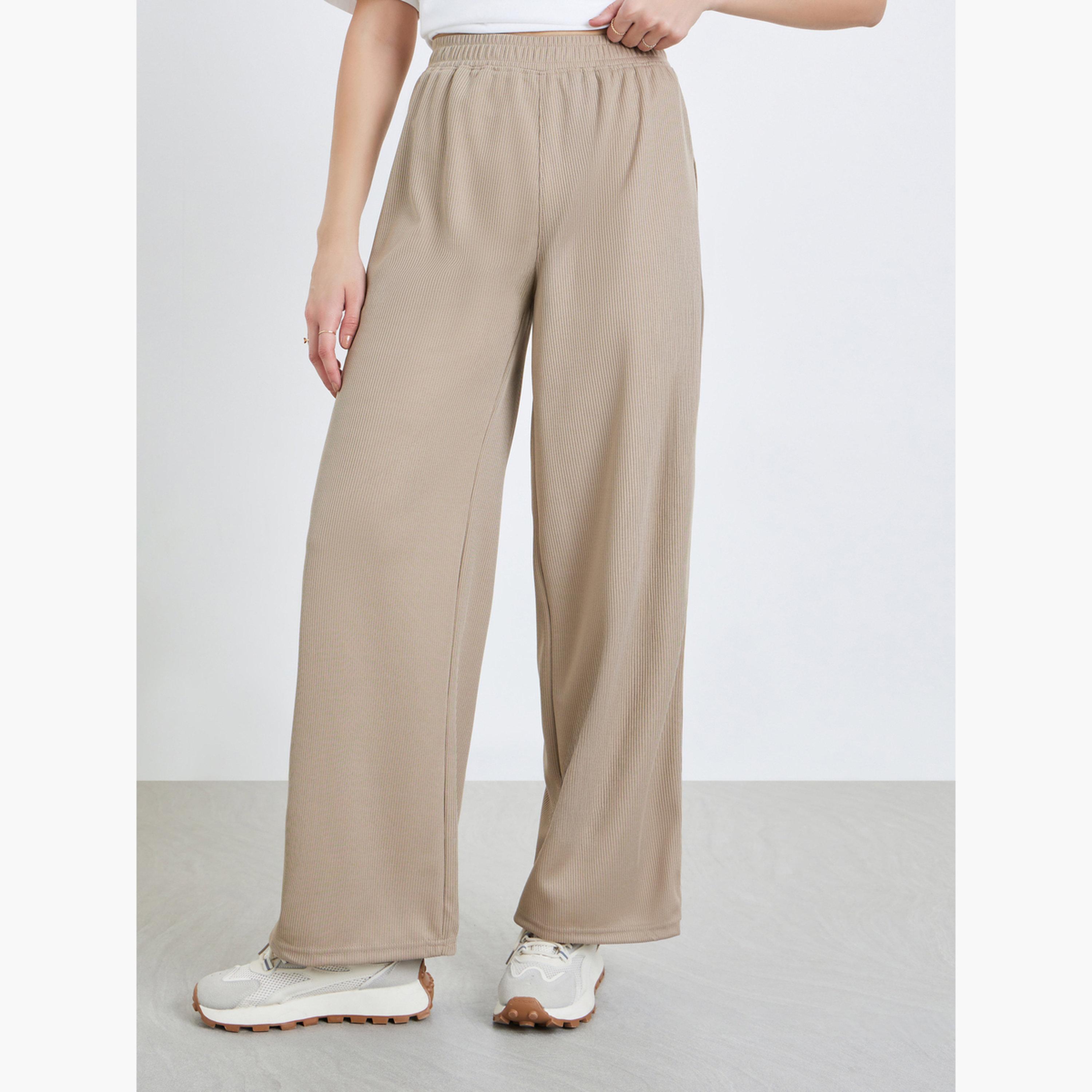 بنطال مضلع بأرجل واسعة-women-clothing-bottoms-joggers-image-1