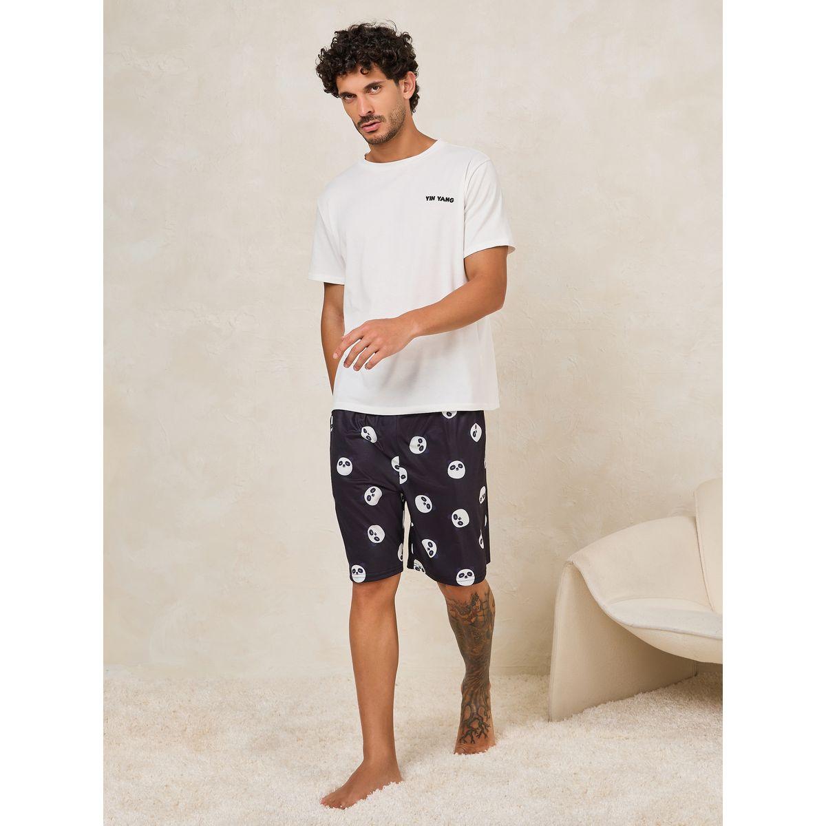 مجموعة من شورت وتيشيرت بطبعة باندا-men-clothing-nightwear-sets-image-1