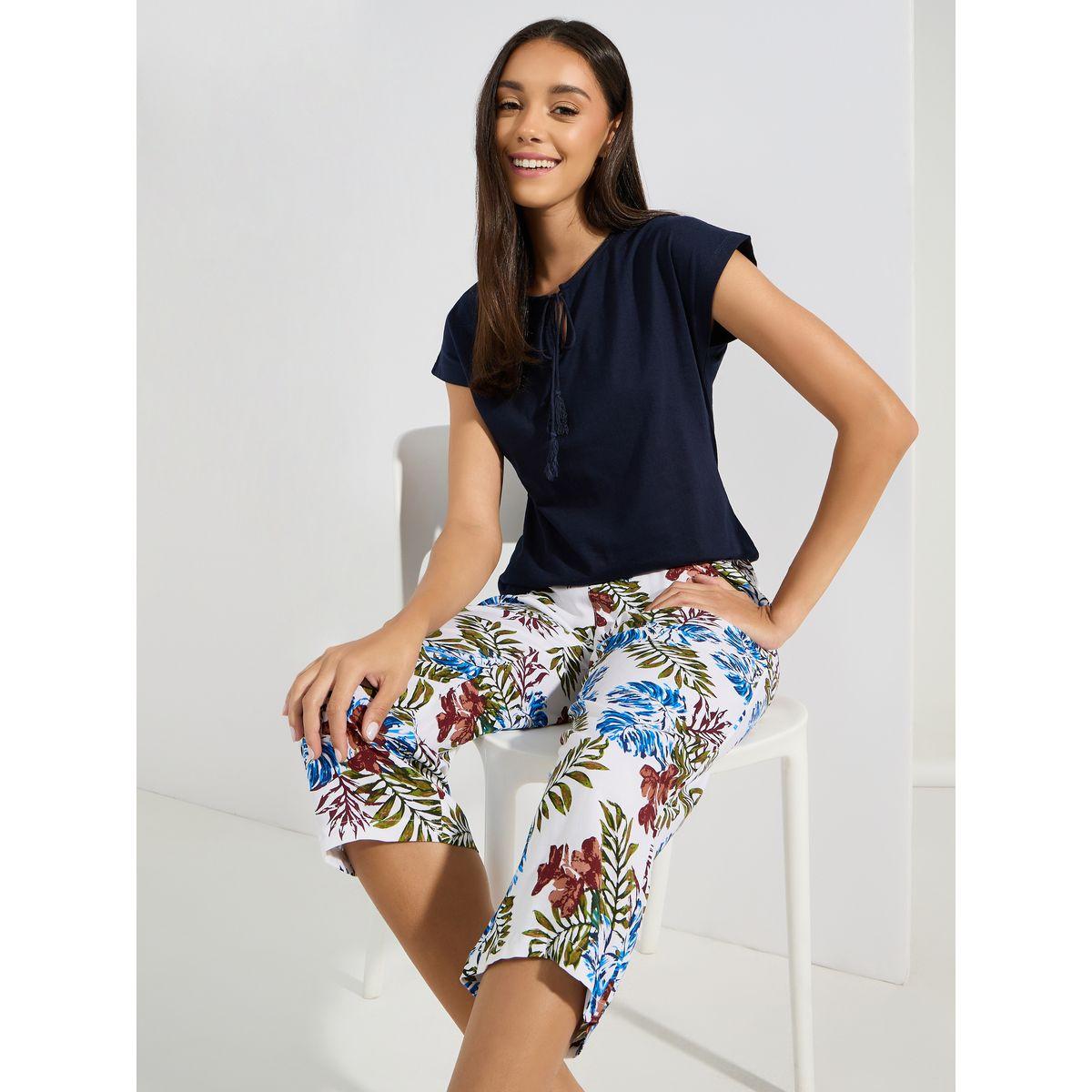 Styli Unwind Tassel Tie T-Shirt & Tropical Capri Set-women-clothing-nightwear-pyjamas-longsets-image-1