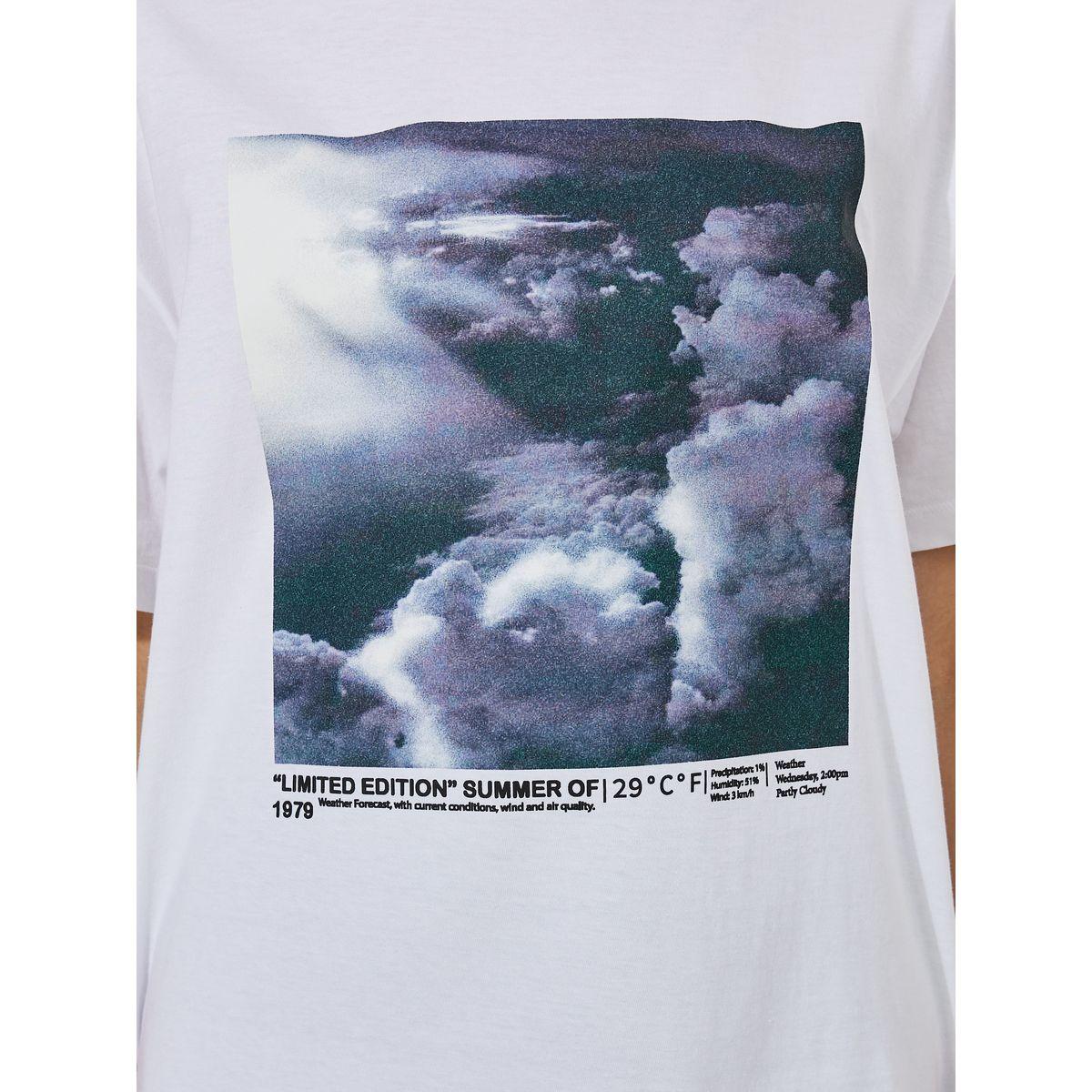 Styli Oversized Cloud Graphic Print T-Shirt-women-clothing-tshirts-image-4
