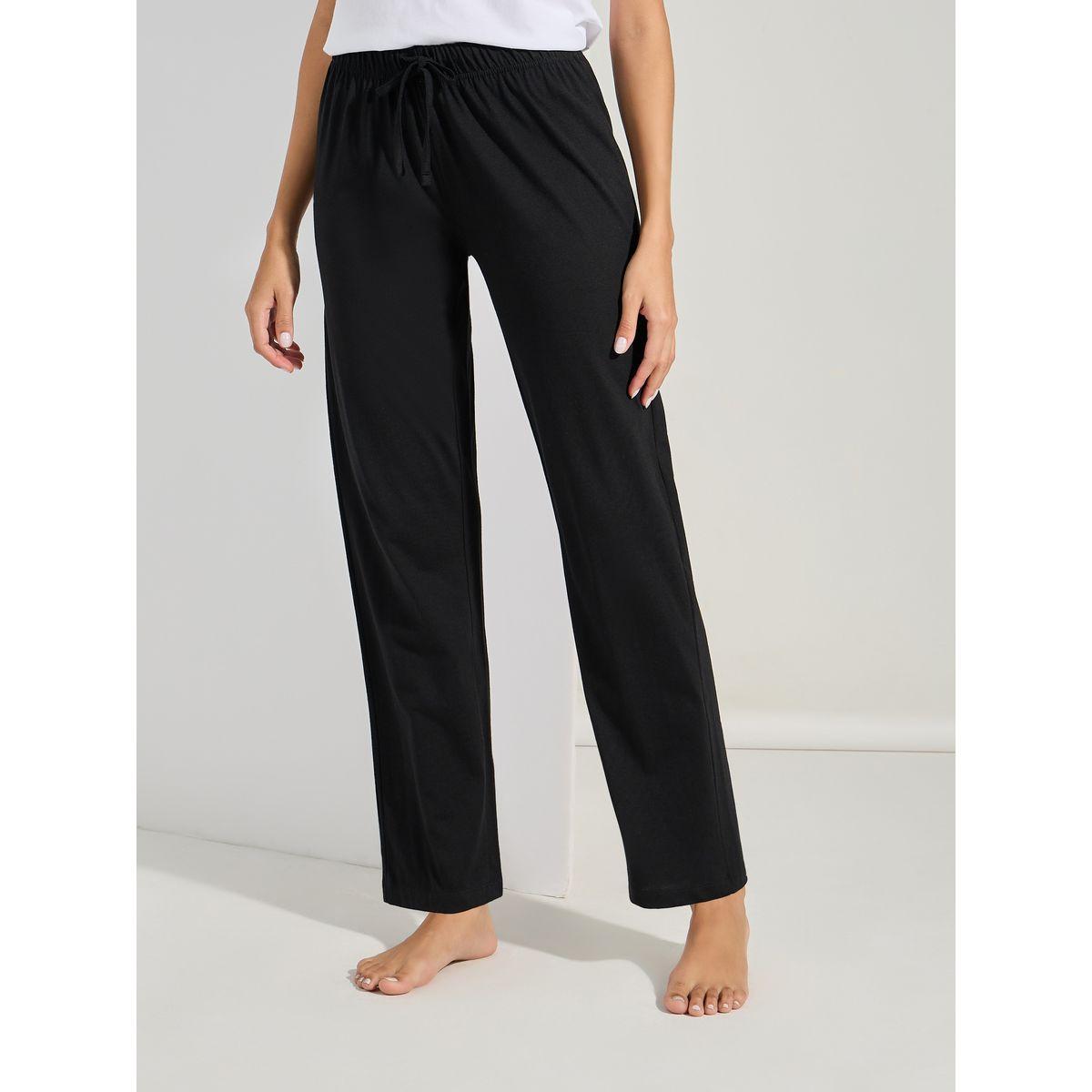 طقم من بنطال بيجاما وتيشيرت بجيب مع كتابة مُطرّزة-women-clothing-nightwear-pyjamas-longsets-image-4
