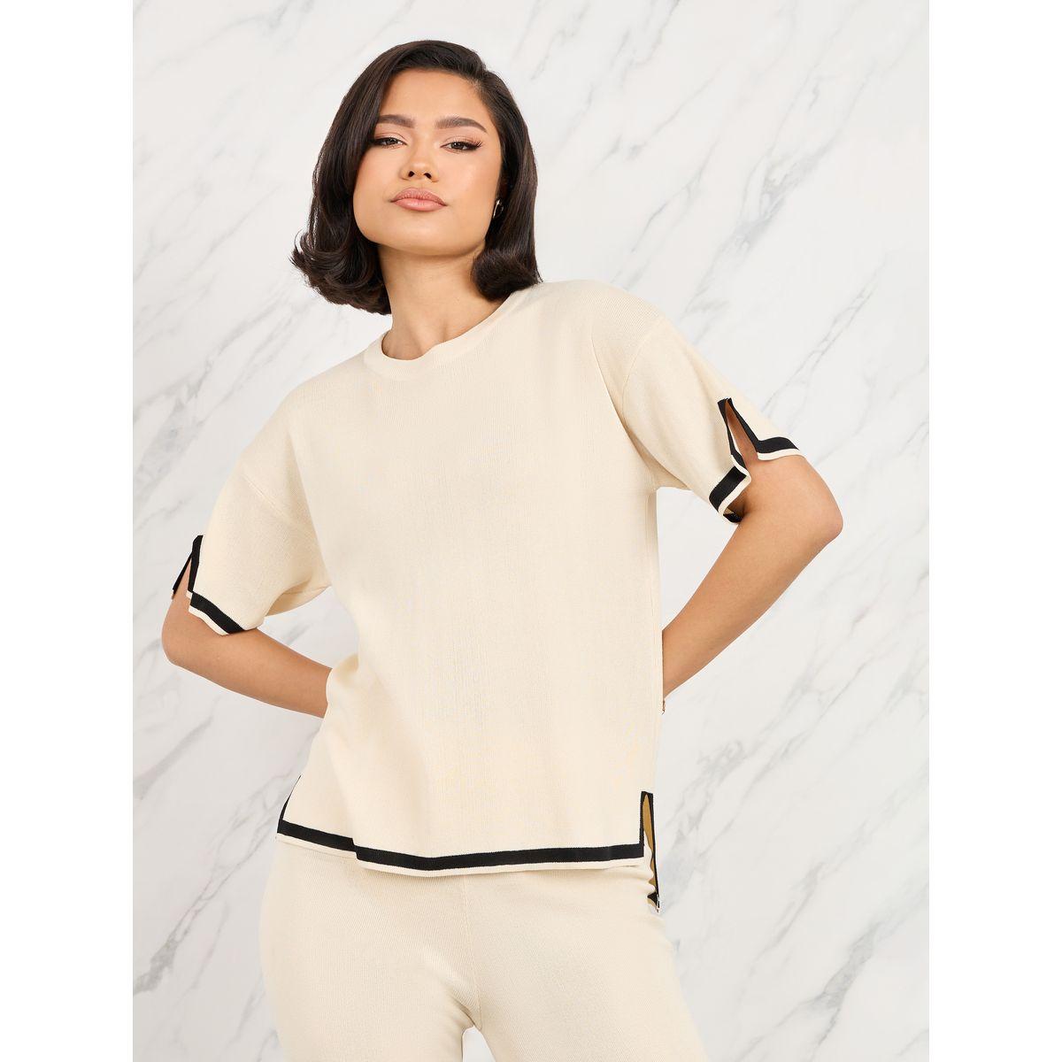 Styli Contrast Tipped Side Slit Detail Knit Blouse and Straight Leg Pant Set-women-clothing-coordsets-image-2