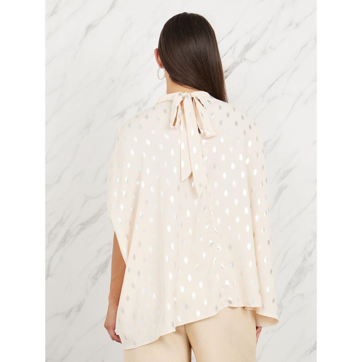 بلوزة بطبعة فويل وياقة عالية مع اكمام كيب-women-clothing-shirtsandblouses-blouses-image-4