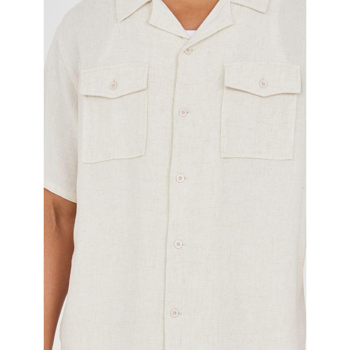 قميص بنسيج كتان مع قصة مريحة-men-clothing-shirts-image-4