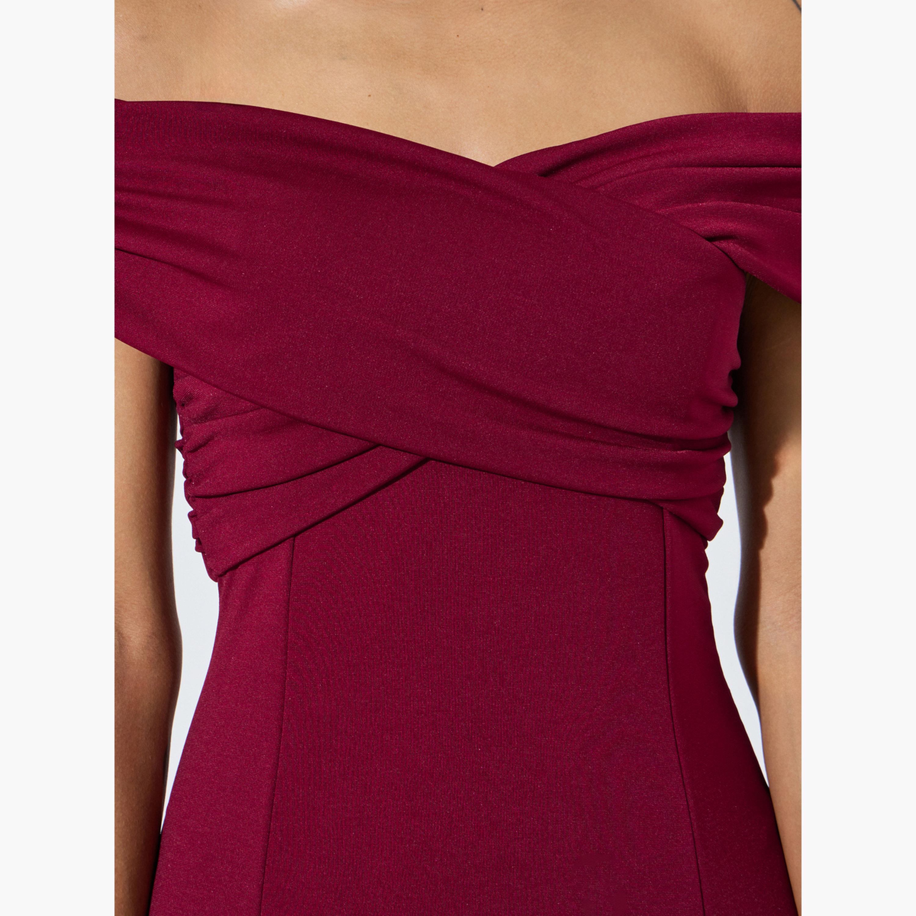 فستان سهرة طويل بحافة واسعة وأكتاف مكشوفة-women-clothing-dresses-image-5