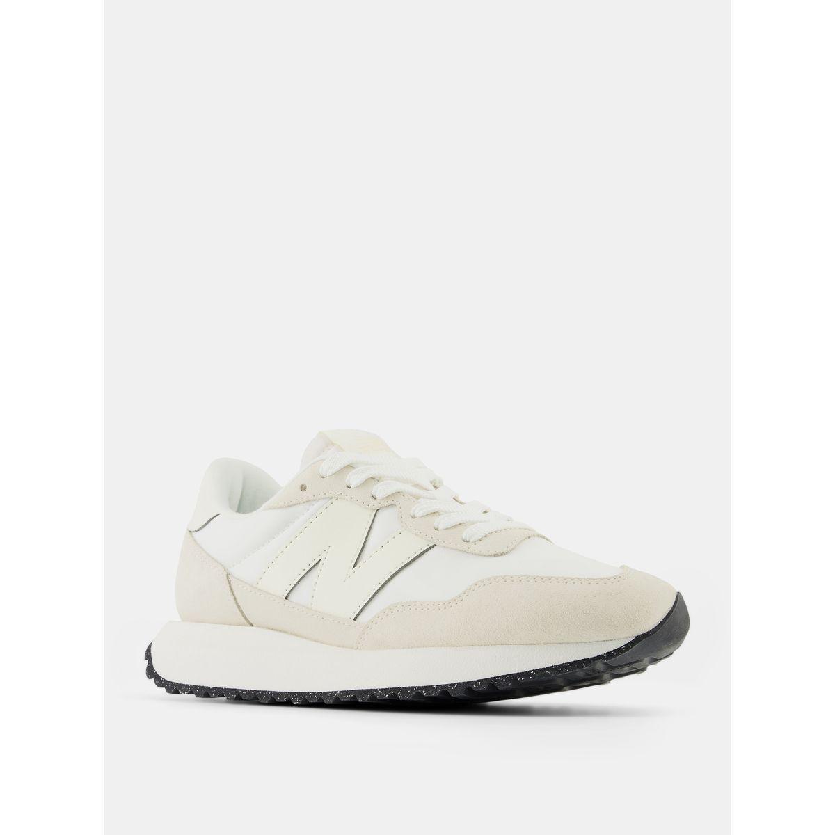 New Balance 237 Logo Detail Lace Up Sneakers-women-shoes-sneakers-image-3