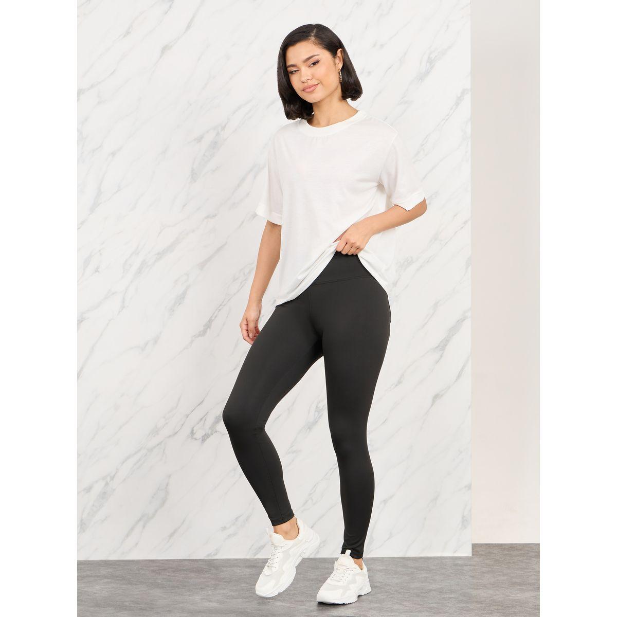 ليقنز سادة بتفاصيل جيب خلفي-women-clothing-bottoms-leggings-image-2