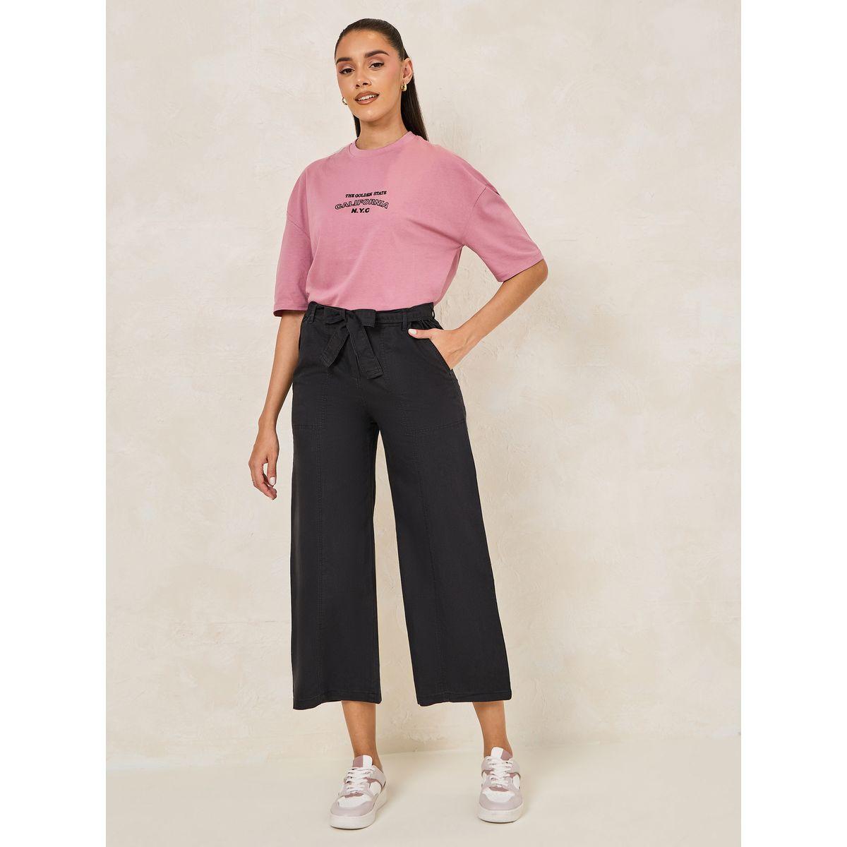 جينز قصير بقصة مريحة ورباط خصر-women-clothing-bottoms-jeans-image-2