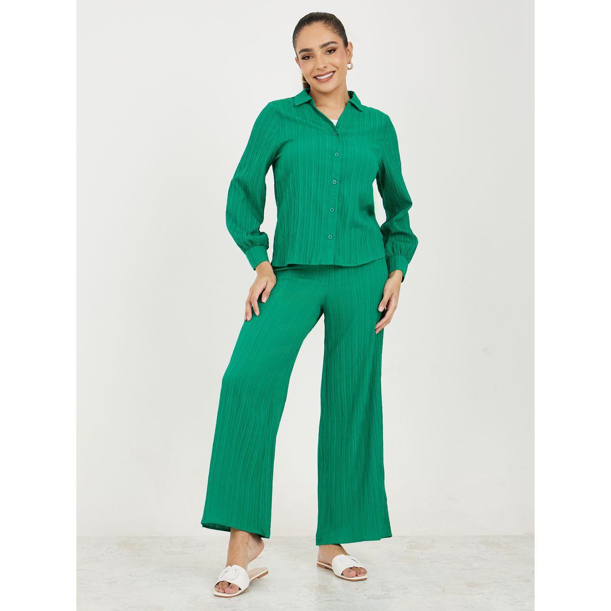 طقم منسق من بنطال بارجل مستقيمة مع بلوزة بارزة الملمس-women-clothing-coordsets-image-4