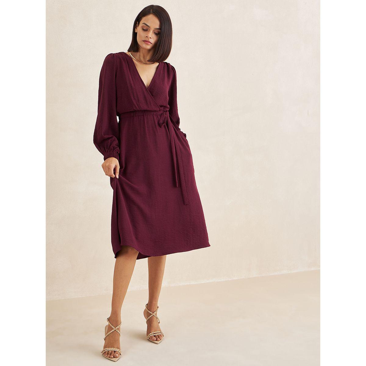 Femmella X Styli  Textured Self Tie Up Wrap Midi Dress-women-clothing-dresses-image-5