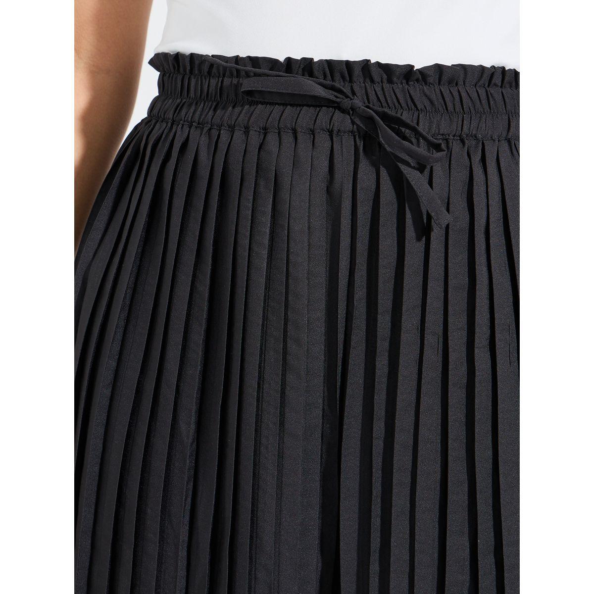 Styli Elevate Solid Wide Leg Paper Bag Waist Pleated Pants-women-clothing-bottoms-trousers-image-3
