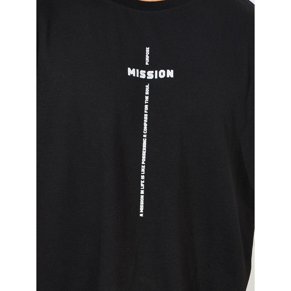 Styli Oversized Minimal Chest Print Cotton Rich T-Shirt-men-clothing-tshirtsandpolos-tshirts-image-3
