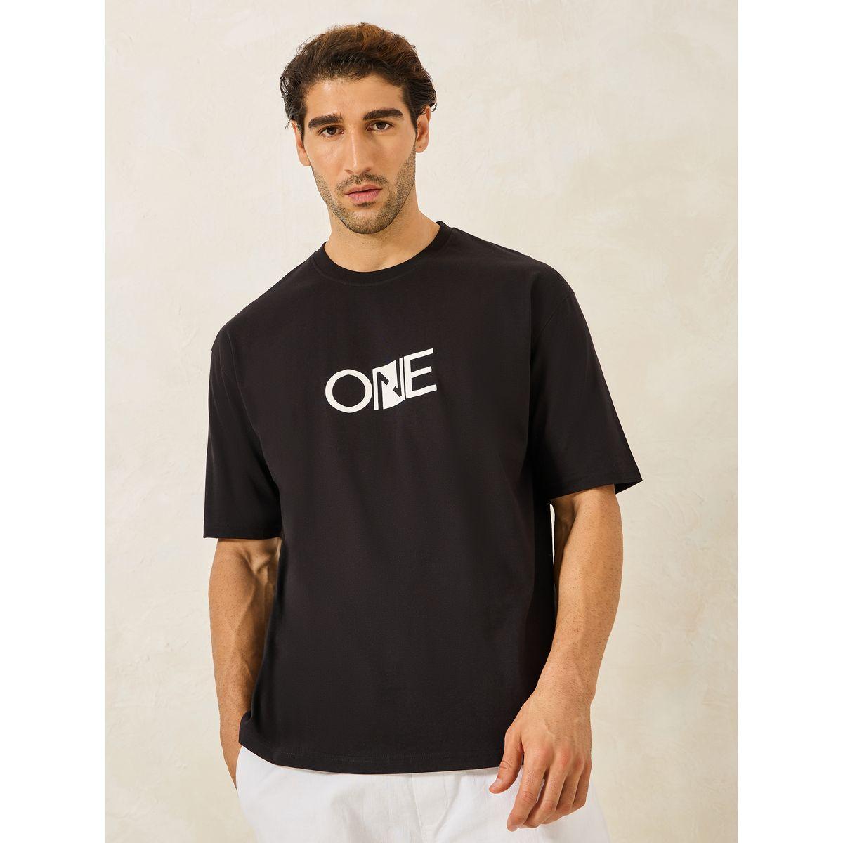 Styli Chest Minimal Print Oversized Cotton Rich T-Shirt-men-clothing-tshirtsandpolos-tshirts-image-3