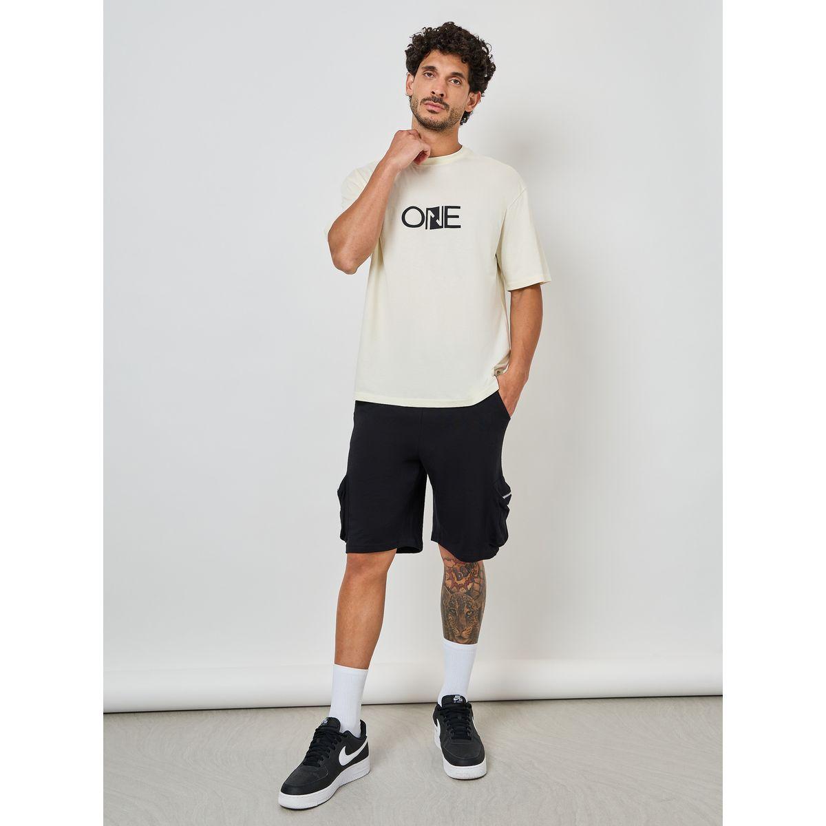 Styli Chest Minimal Print Oversized Cotton Rich T-Shirt-men-clothing-tshirtsandpolos-tshirts-image-2