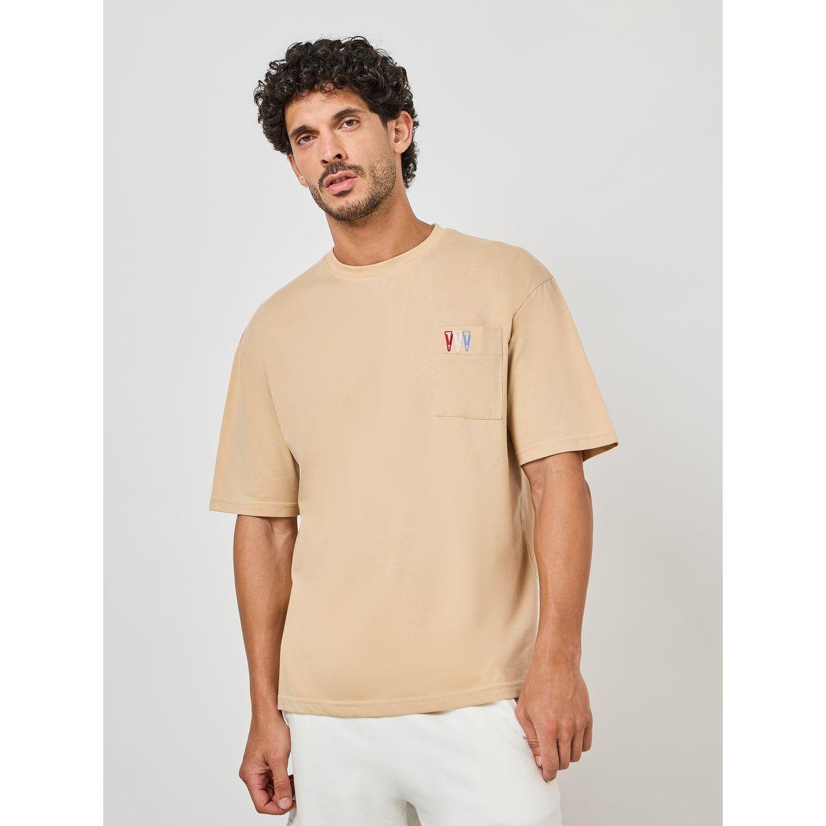 Styli Minimal Pocket Embroidery Oversized Cotton Rich T-Shirt-men-clothing-tshirtsandpolos-tshirts-image-1