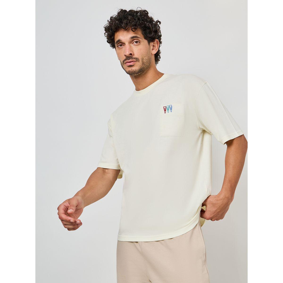 Styli Minimal Pocket Embroidery Oversized Cotton Rich T-Shirt-men-clothing-tshirtsandpolos-tshirts-image-1