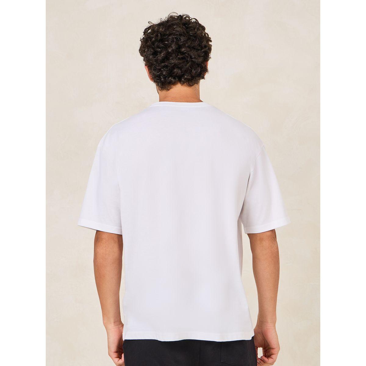 Styli Minimal Chest Embroidery Oversized Cotton Rich T-Shirt-men-clothing-tshirtsandpolos-tshirts-image-4