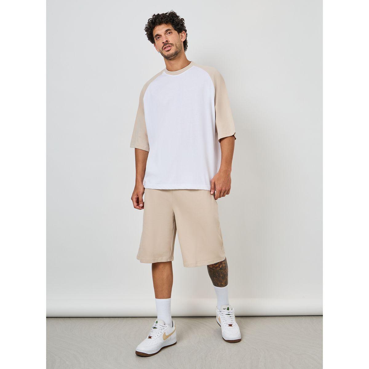 تيشيرت بقصة بوكسي ونمط كتل الالوان-men-clothing-tshirtsandpolos-tshirts-image-2