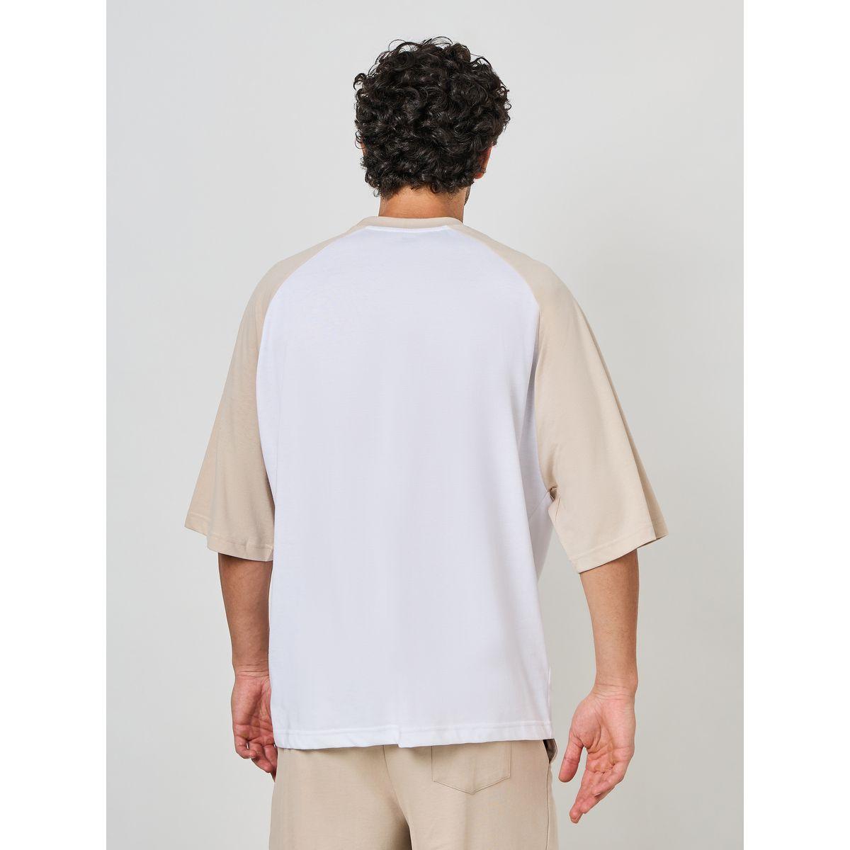 تيشيرت بقصة بوكسي ونمط كتل الالوان-men-clothing-tshirtsandpolos-tshirts-image-4