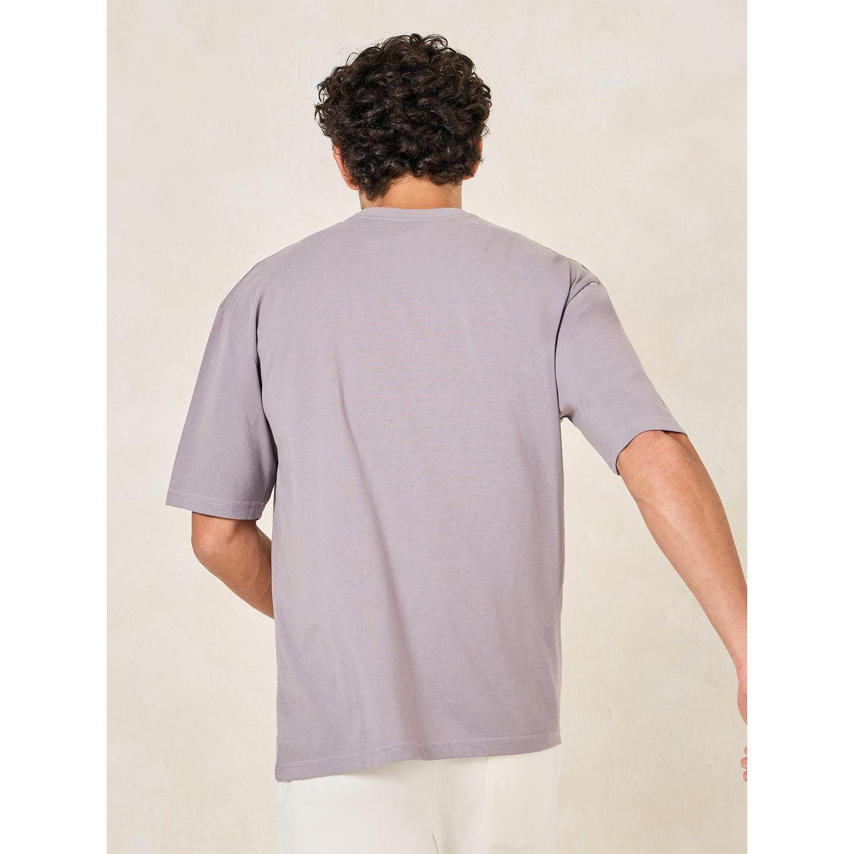 تيشيرت قطن فضفاض مطبع بزهور-men-clothing-tshirtsandpolos-tshirts-image-4
