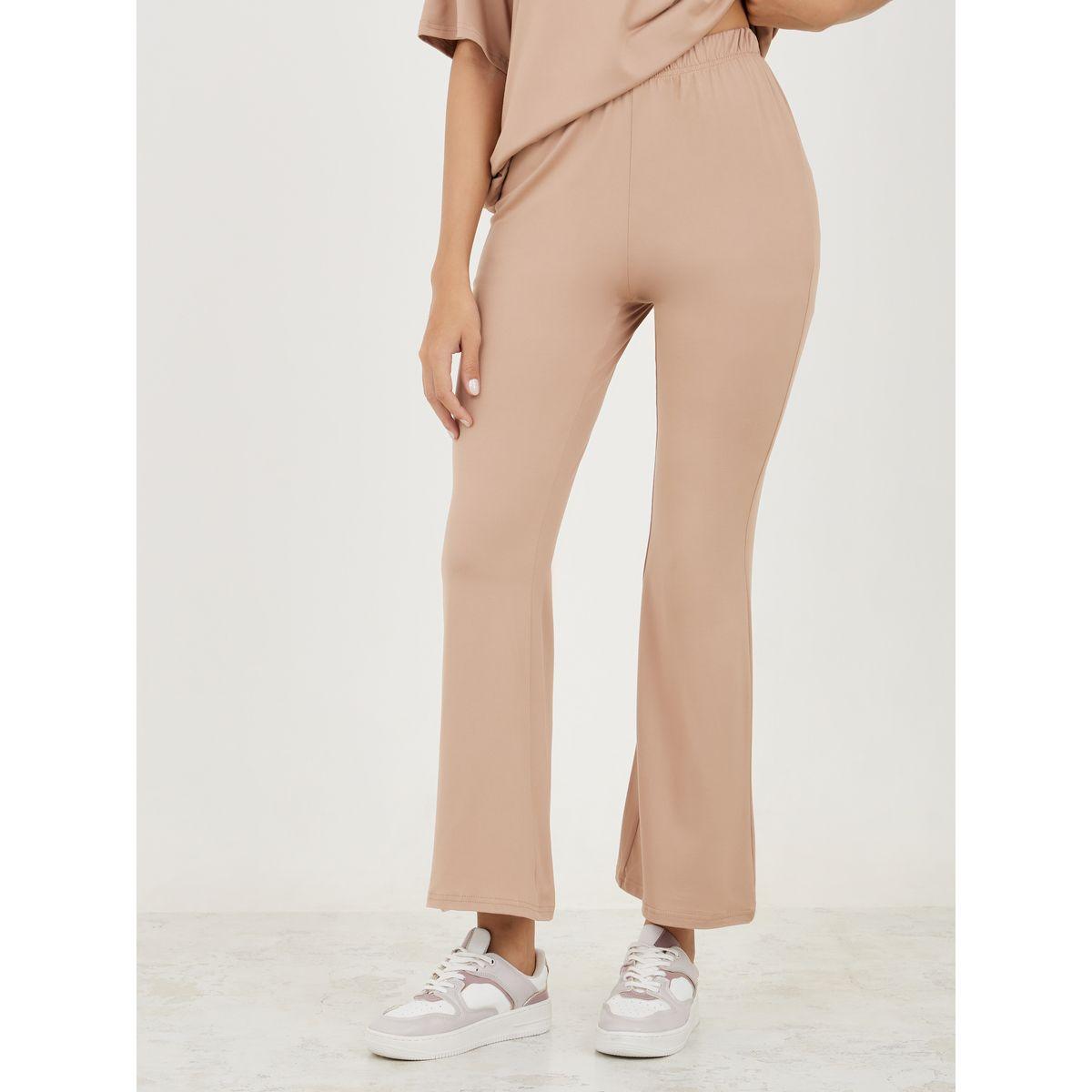 Styli Back Slogan Print Oversized T-Shirt & Flared Joggers Co-Ords-women-clothing-coordsets-image-6
