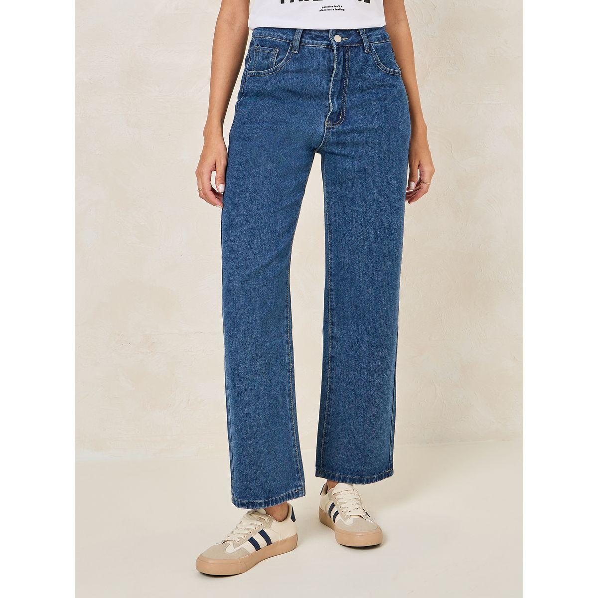 Styli Basic Straight Fit Jeans with Pockets-women-clothing-bottoms-jeans-image-1