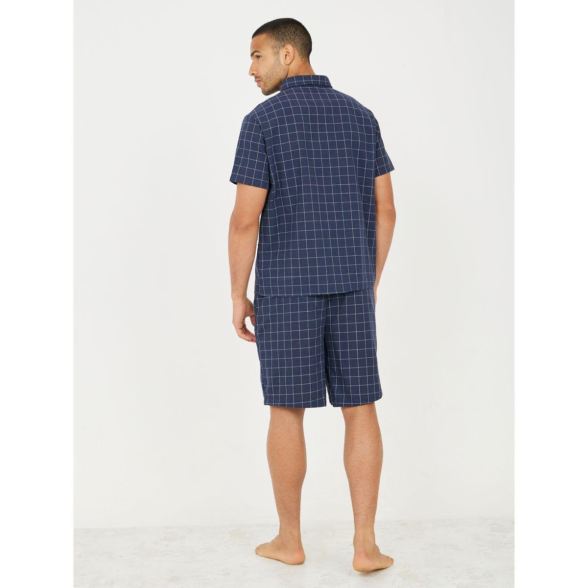 طقم للنوم من شورت مع قميص بطبعة مربعات-men-clothing-nightwear-sets-image-5