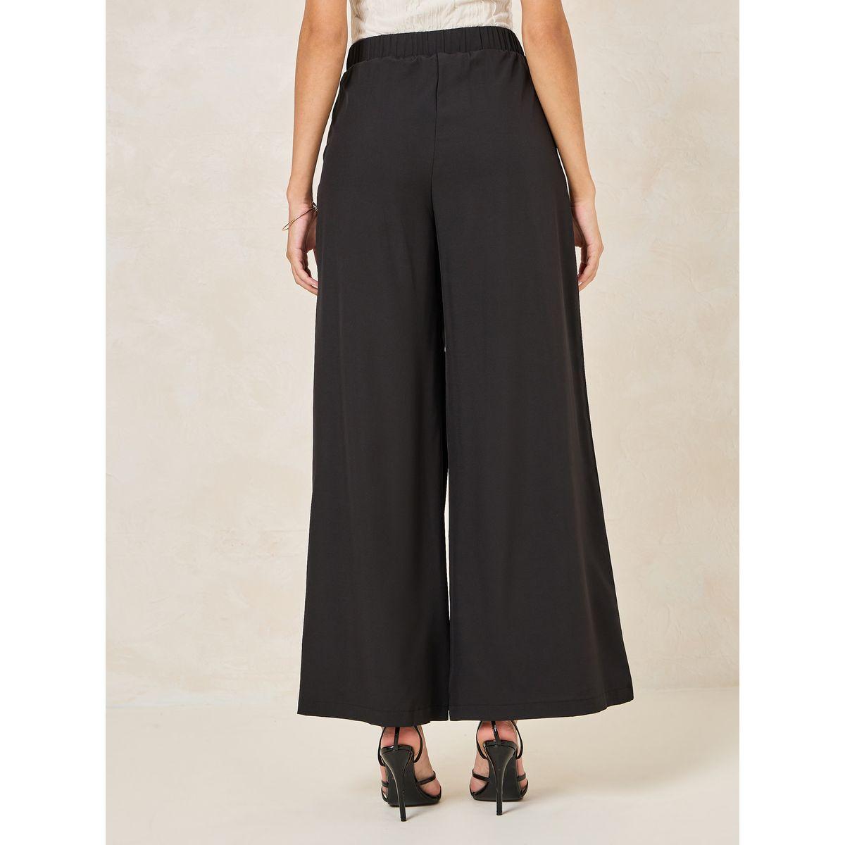 Buy Women s Styli Extreme Wide Leg Trousers with Pleated Detail Online Centrepoint KSA