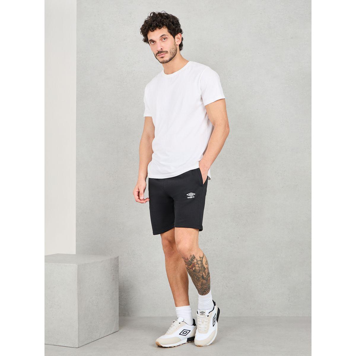 Umbro Logo Print Fleece Shorts-men-clothing-sportswearandactivewear-bottoms-image-2