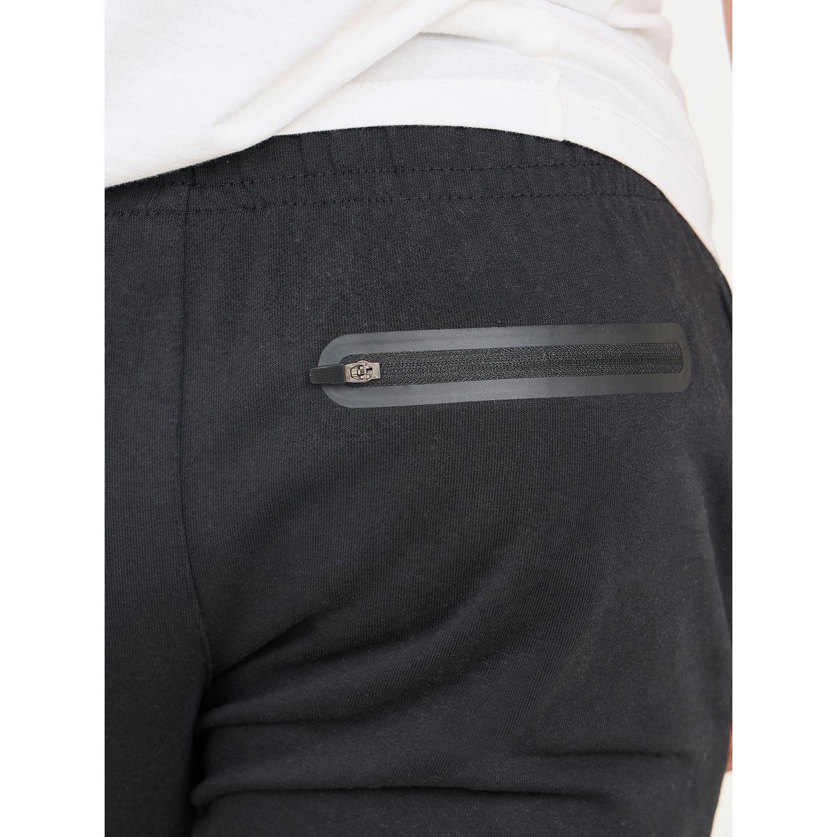 شورت مطبع بشعار الماركة-men-clothing-sportswearandactivewear-bottoms-shorts-image-6