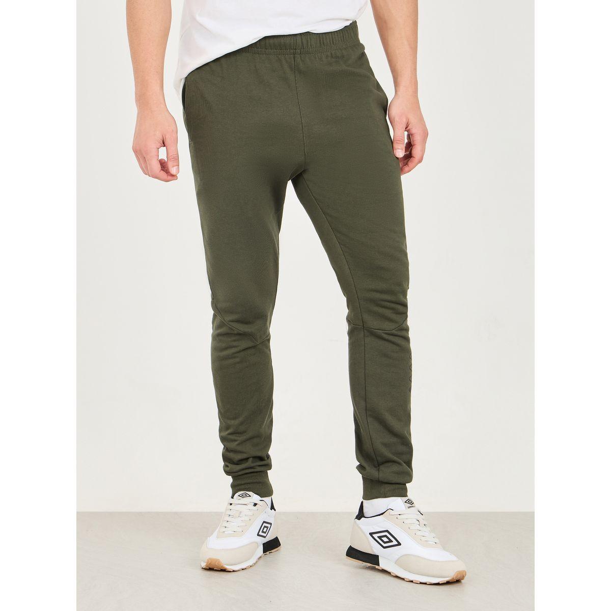 Umbro Logo Print Panelled Terrace Joggers-men-clothing-bottoms-joggers-image-1