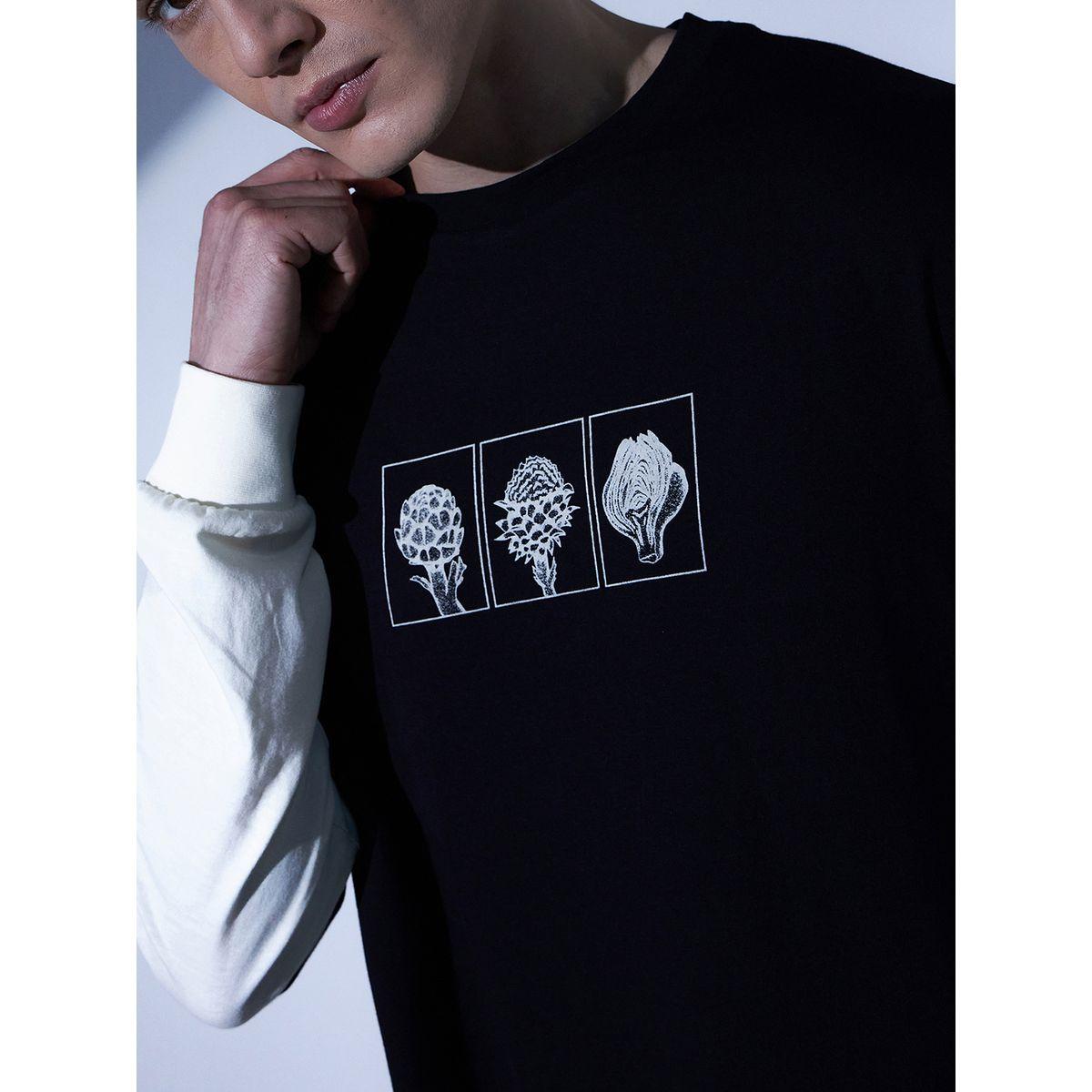 تيشيرت بقصة مريحة وطبعة جرافيك-men-clothing-tshirtsandpolos-tshirts-image-2