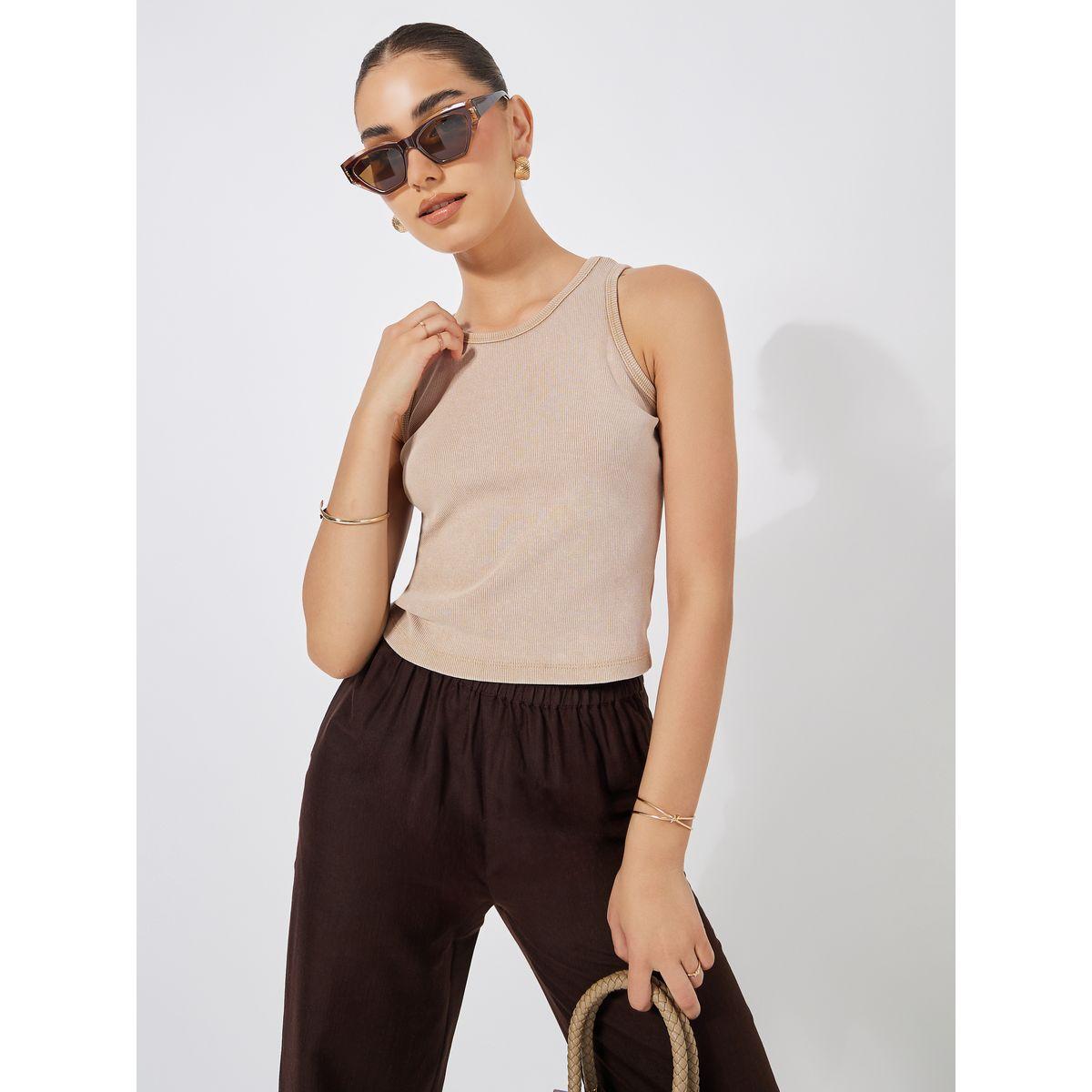 فيست مجسم بتفاصيل مضلعة مع ياقة دائرية-women-clothing-tshirts-image-1