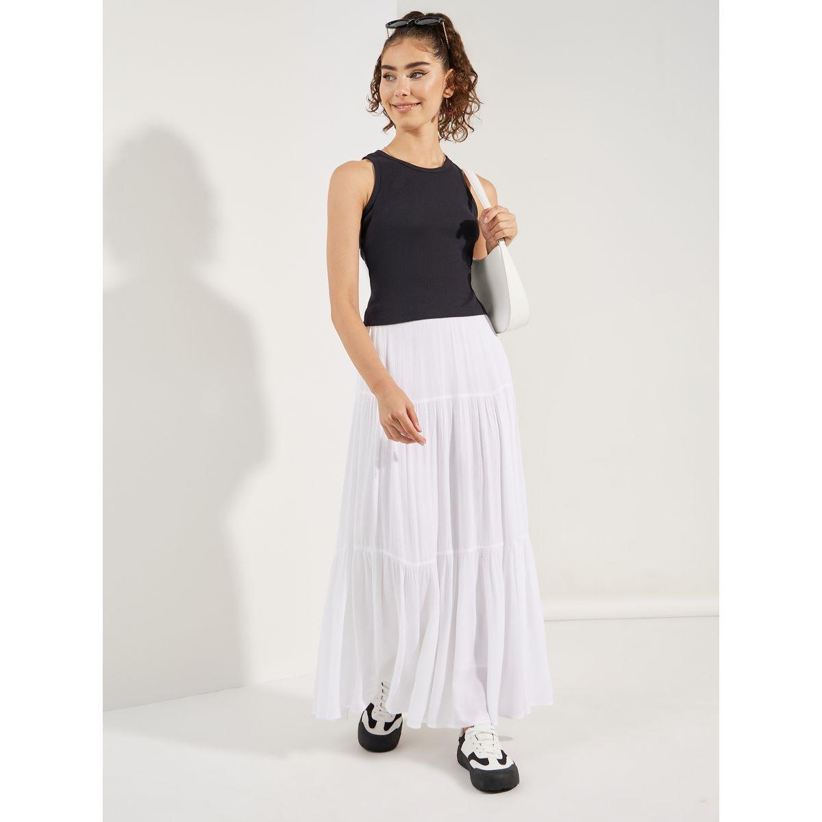 فيست مجسم بتفاصيل مضلعة وياقة دائرية-women-clothing-tshirts-image-2