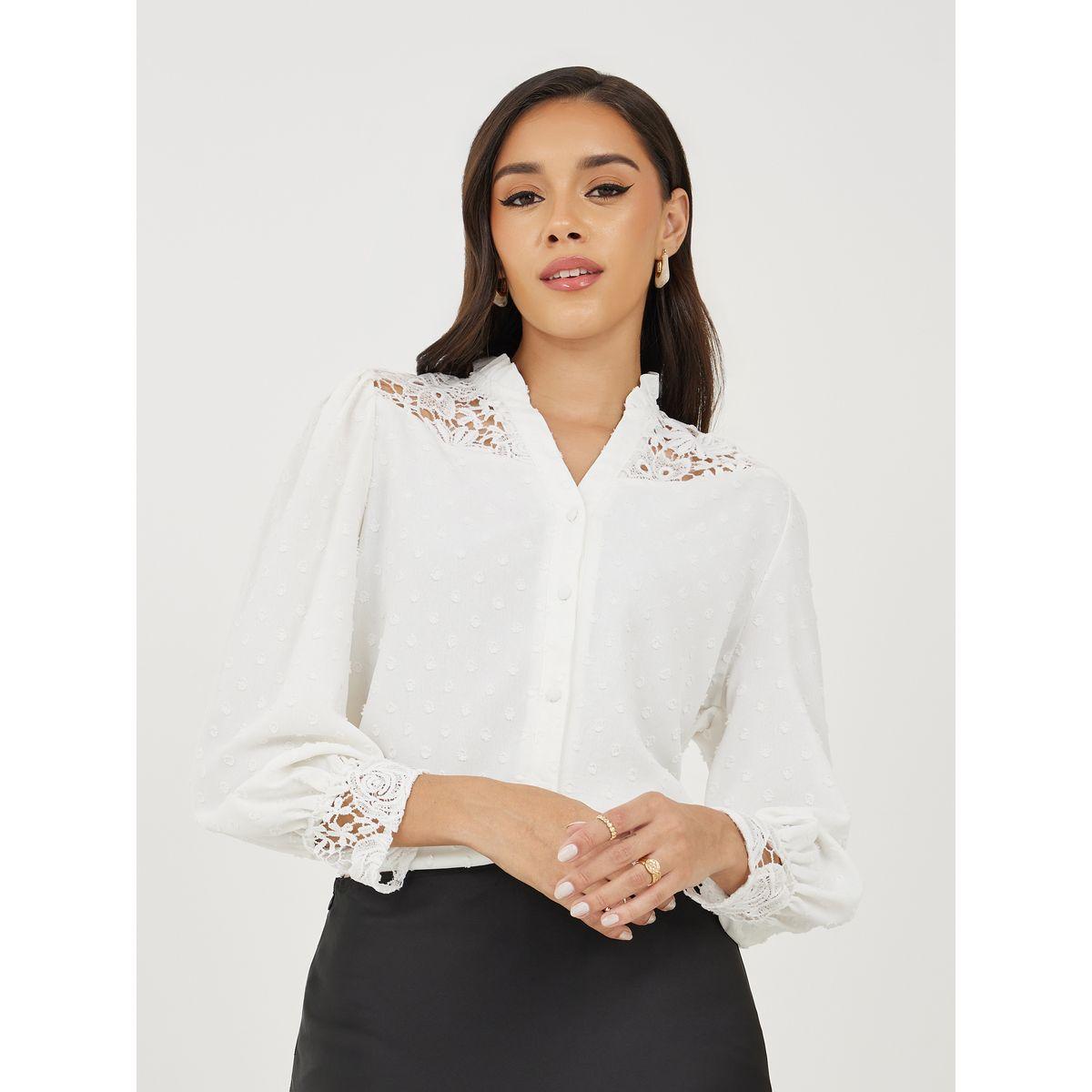 تيشيرت باكمام بالون وتفاصيل دانتيل مع ازرار-women-clothing-tshirts-image-1