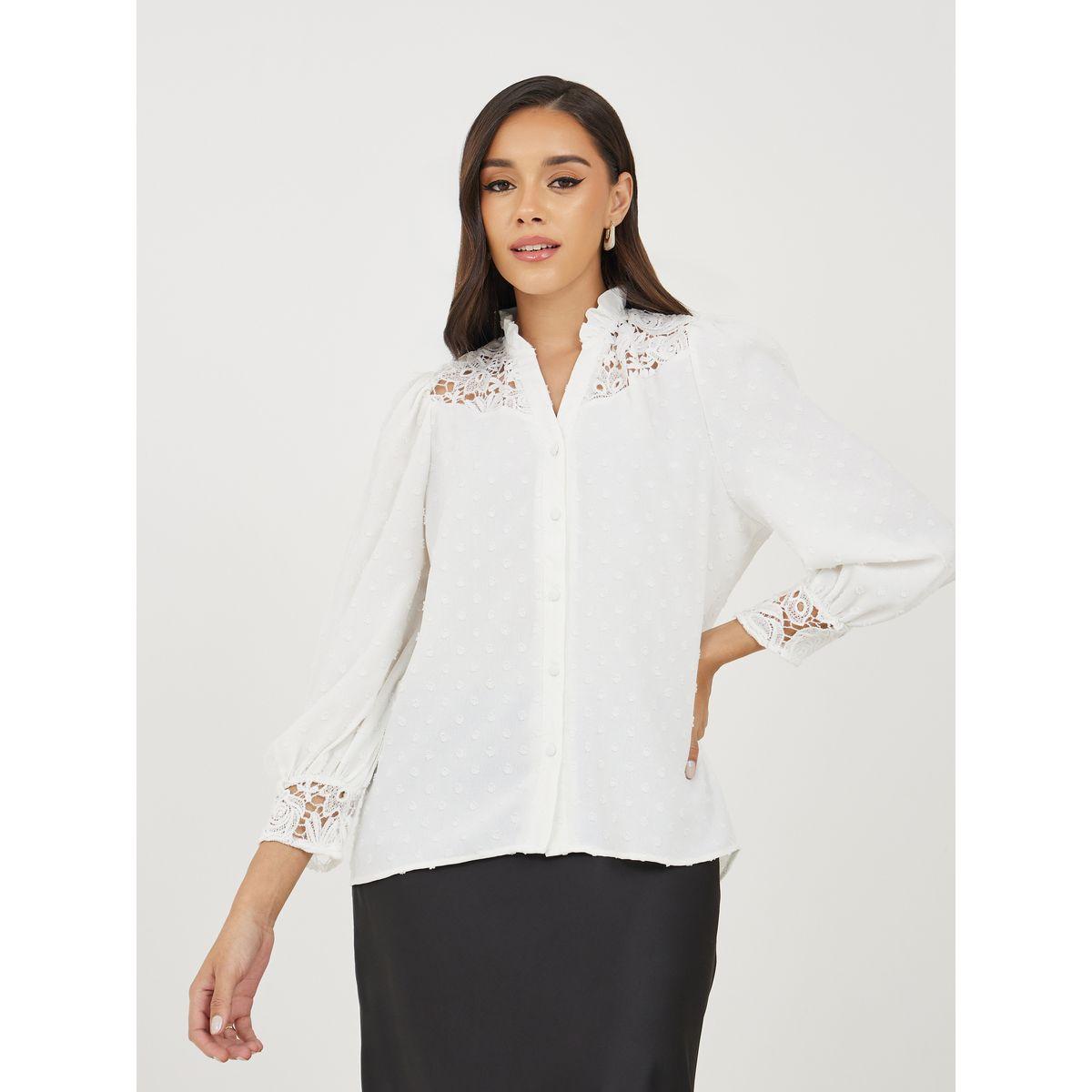 تيشيرت باكمام بالون وتفاصيل دانتيل مع ازرار-women-clothing-tshirts-image-2
