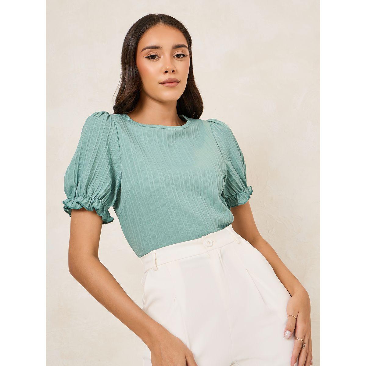 بلوزة بقصة عادية واكمام منفوخة-women-clothing-shirtsandblouses-blouses-image-1
