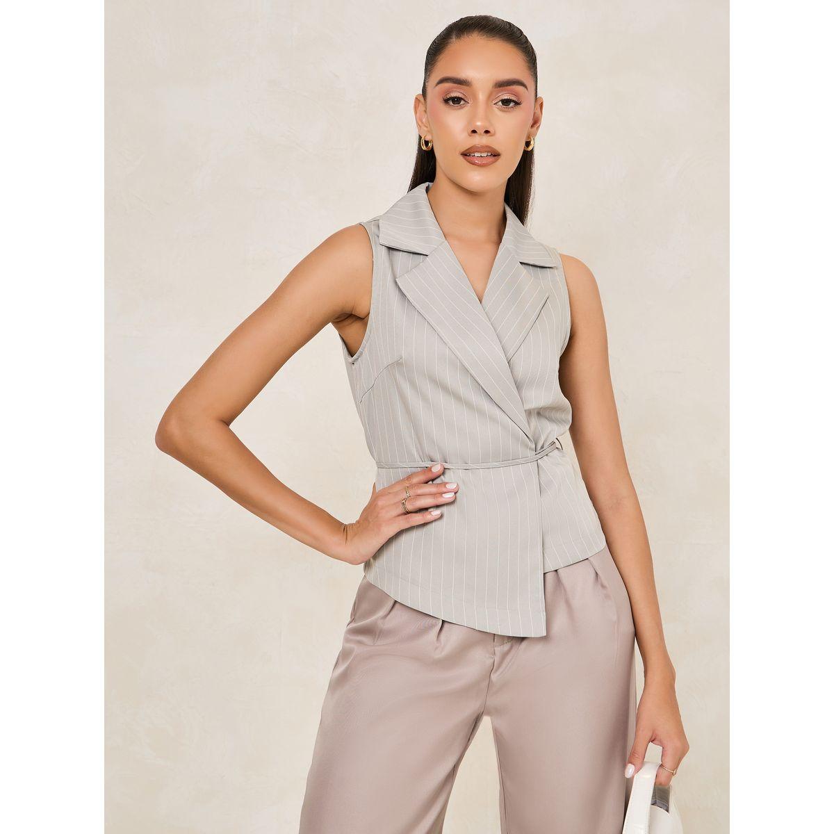 بلوزة بنمط لف وحزوز مع ياقة بشق-women-clothing-shirtsandblouses-blouses-image-1
