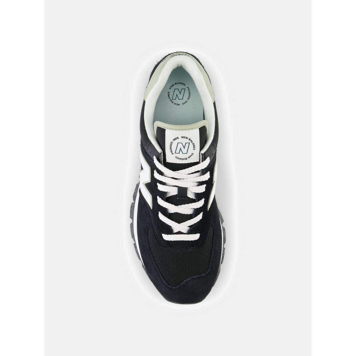 حذاء سنيكرز بجلد سويدي ورباط غلق-men-shoes-sneakers-image-4