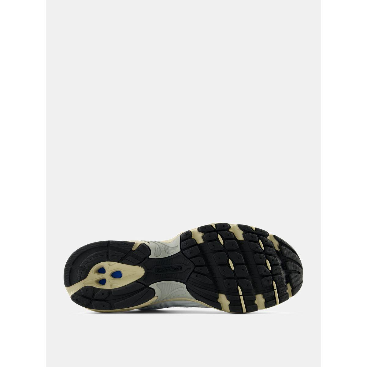 حذاء سنيكرز برباط غلق-men-shoes-sneakers-image-5