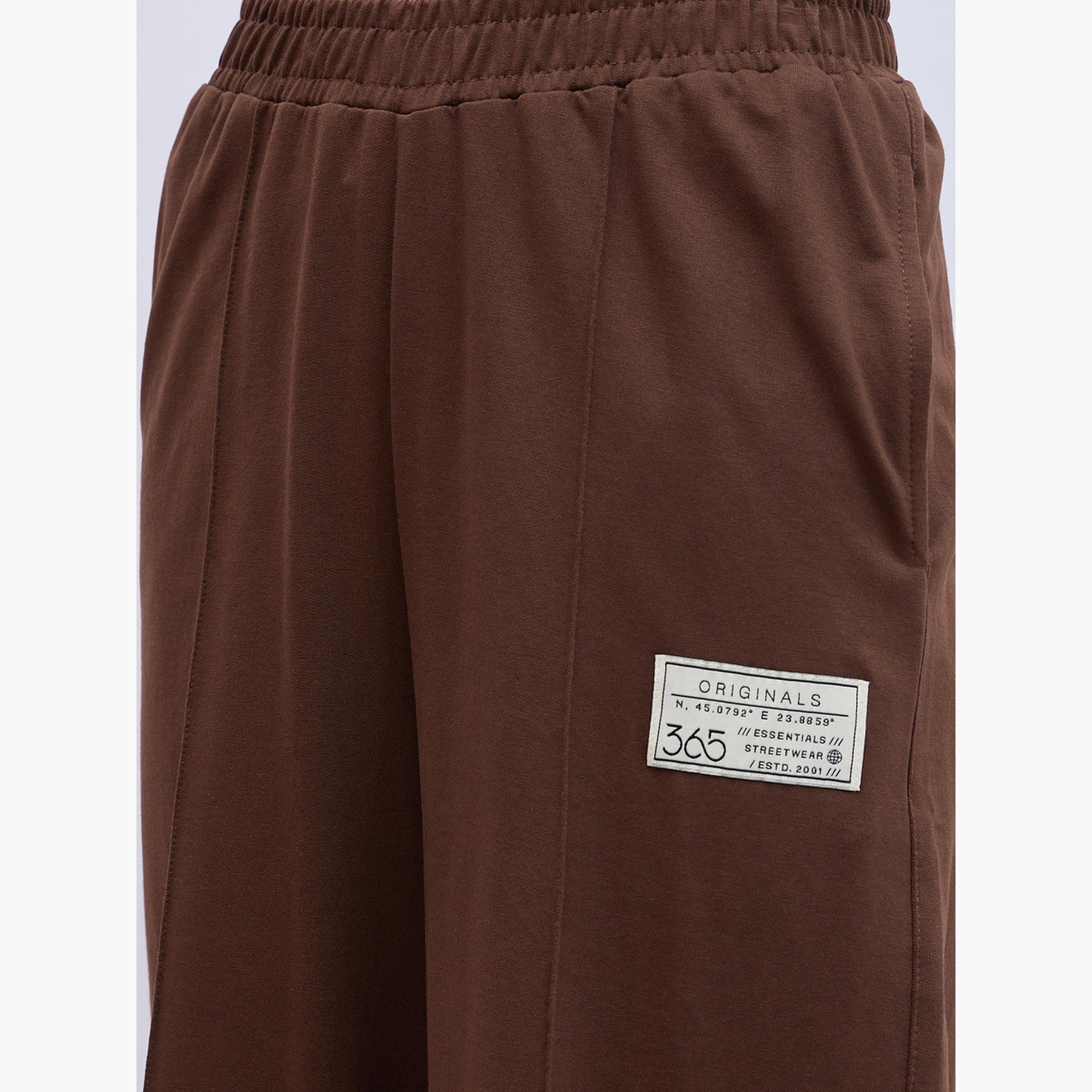 Styli Women Wide Leg Joggers with Badge Detail-women-clothing-bottoms-joggers-image-4