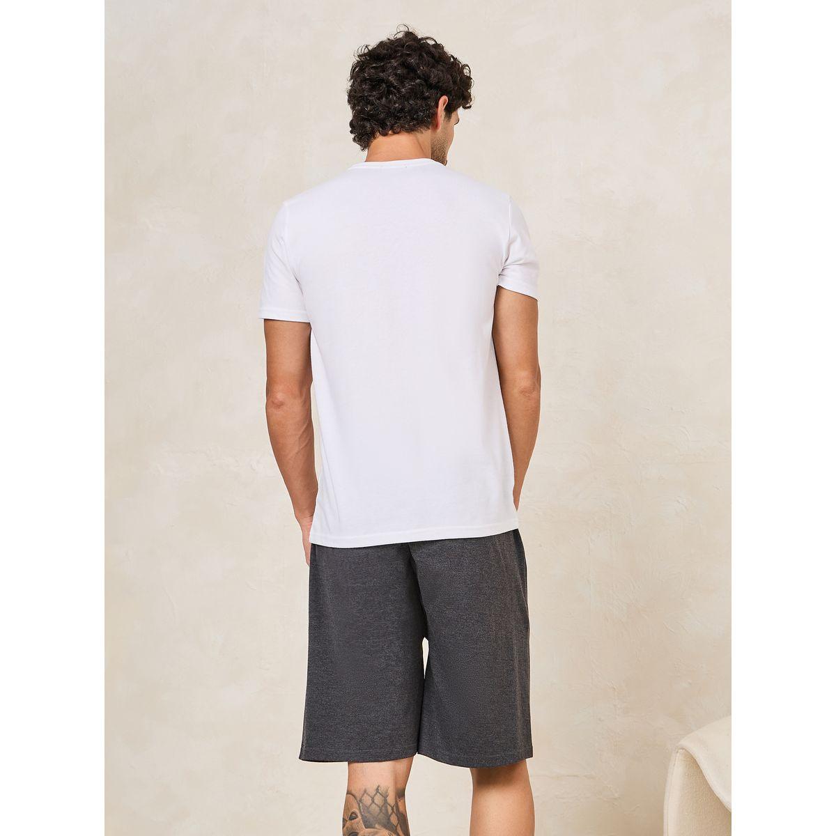 طقم من شورت مع تيشيرت بطبعة ناعمة-men-clothing-nightwear-sets-image-5